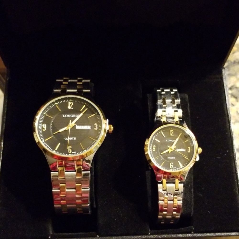 His and hers watch set